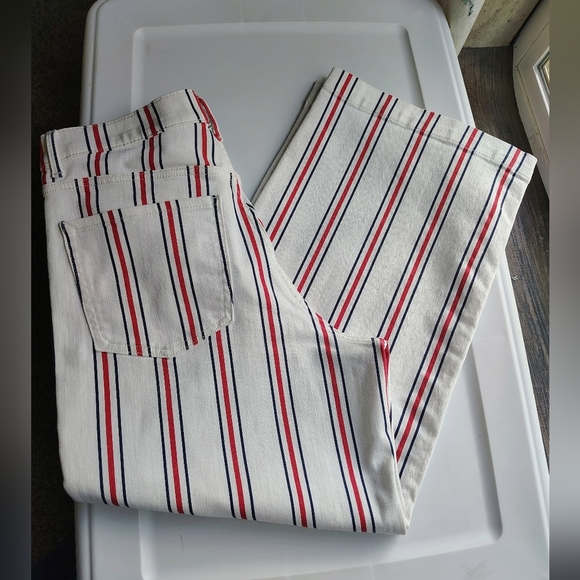 Express Women's High Waisted Striped Button Fly Cropped Wide Leg Jeans Stretch - Picture 5 of 17